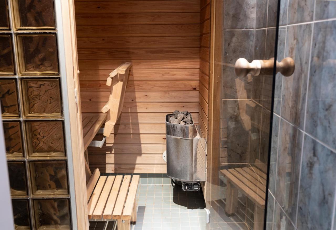 2Ndhomes City Center 2Br Apartment With Balcony And Sauna By Kaisaniemi Park Helsinki Kültér fotó