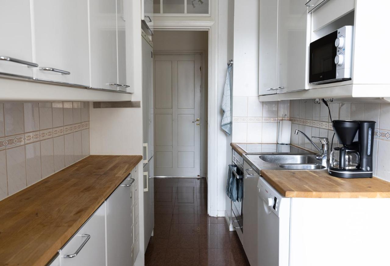 2Ndhomes City Center 2Br Apartment With Balcony And Sauna By Kaisaniemi Park Helsinki Kültér fotó
