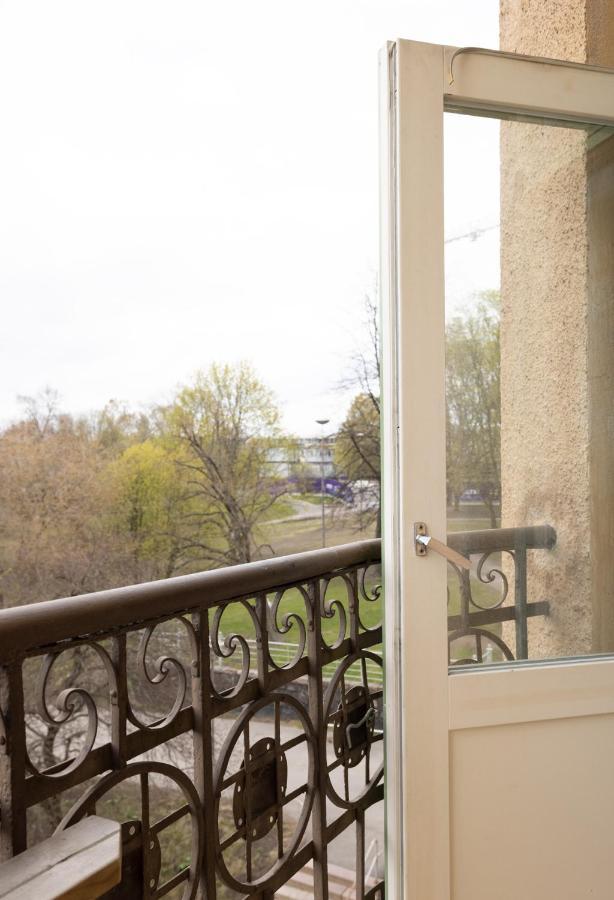 2Ndhomes City Center 2Br Apartment With Balcony And Sauna By Kaisaniemi Park Helsinki Kültér fotó